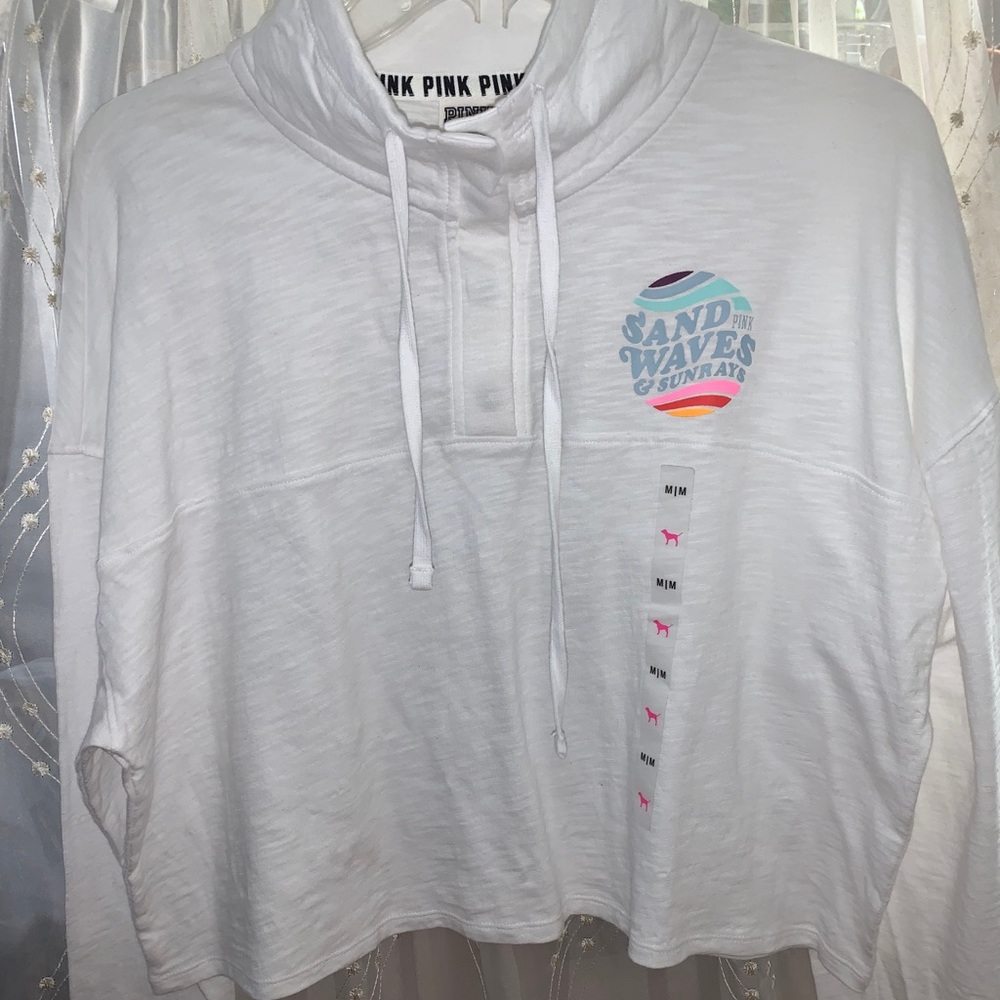 Long sleeve crop top